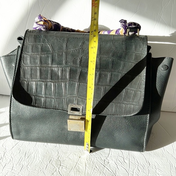 Celine Trapeze Bag - Picture 8 of 16